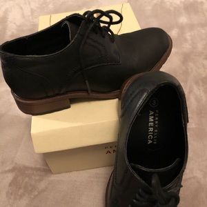 EUC Perry Ellis America Downtown Dress Shoe